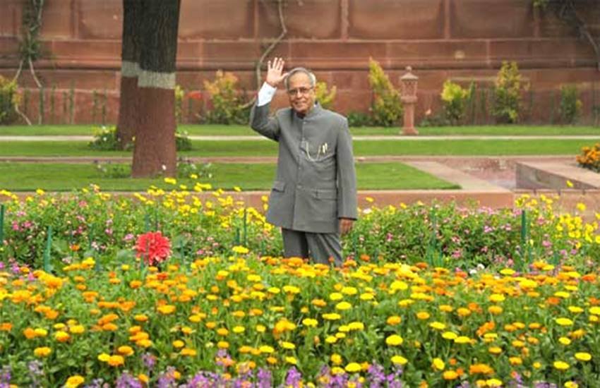 General public today, Mughal Gardens, president pranab mukherjee, Rashtrapati Bhavan