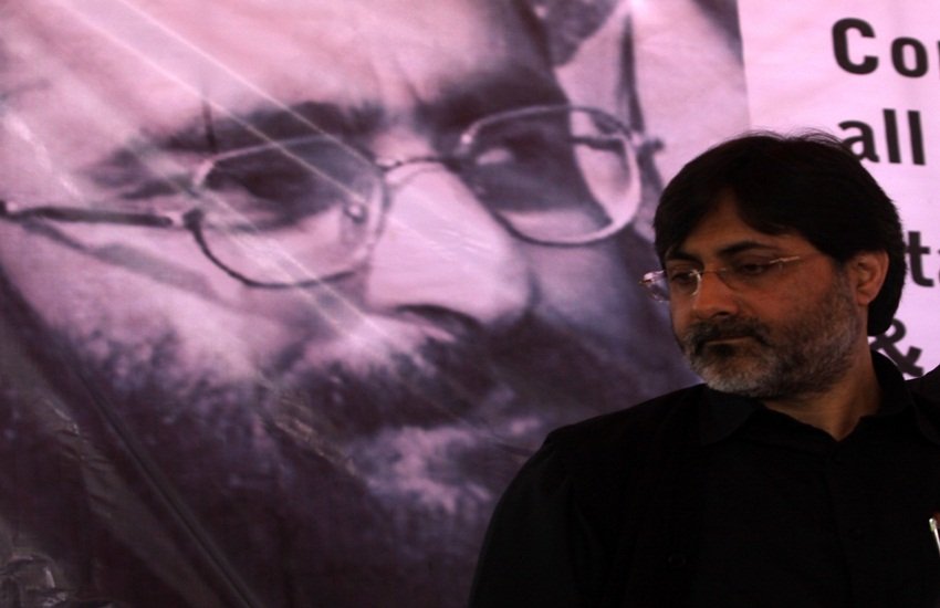 JNU ROW LIVE UPDATES IN HINDI, JNU NEWS LATEST DEVELOPMENT: ‪‪Syed Ali Shah Geelani‬, ‪Afzal Guru‬, ‪New Delhi‬, ‪University of Delhi‬‬, ‪‪Afzal Guru‬, ‪Jawaharlal Nehru University, Delhi‬, ‪Rashtriya Swayamsevak Sangh‬‬, BS BASSI