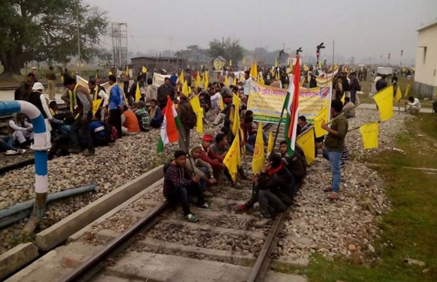 Greater Cooch Behar, cooch behar, cooch behar statehood, west bengal, cooch behar protest, bengal news, mamata banerjee, Rail Roko movement, GCPA, Northeast Frontier Railway, New Cooch Behar station, ग्रेटर कूचबिहार, पश्चिम बंगाल, ममता बनर्जी
