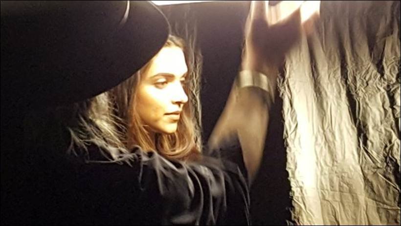 Deepika Padukone Vin Diesel, Deepika Padukone Vin Diesel Photos, Deepika Vin Photos, xxx photos, deepika in XXX, Deepika vin xxx Photos, Deepika with Vin Diesel, Vin Diesel Deepika Photos, Deepika Padukone, Vin Diesel