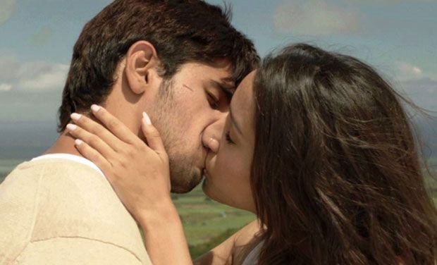 Ranbir kapoor, Arjun kapoor, siddharth malhotra, Imran hashmi, Varun dhawan, Sushant singh Rajpoot, bollywood kisser boy, bollywood kisser actres and actress, alia bhatt, yami gautam, parineeti chopra