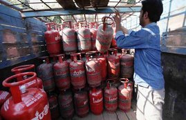 LPG, LPG subsidy, LPG subsidy cap, LPG cylinder subsidy, cooking gas, cooking gas subsidy, cooking gas subsidy cap, no subsidy to rich, no subsidy on 10 lakh income, no gas subsidy on 10 lakh income, गैस सब्सिडी, गैस सब्सिडी लिमिट, 10 लाख आय वालों को सब्सिडी नहीं, अमीरों को गैस सब्सिडी नहीं