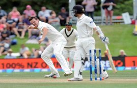 josh hazlewood, australia, new zealand, australia new zealand test, Christchurch test, hazlewood abuse umpire, steven smith, जॉस हेजलवुड, ऑस्‍ट्रेलिया, न्‍यूजीलैंड, हेजलवुड ने अंपायर को दी गाली