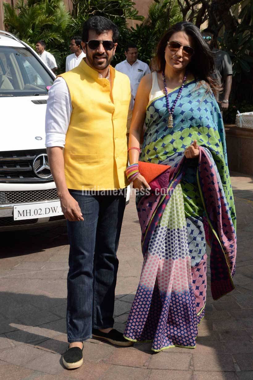 B-Town celebrates, baby shower of Salman Khan sisterm, arpita sharma khan baby shower function,SALMAN KHAN SISTER ARPITA, Salman Khan kisses ex-girlfriend Sangeeta Bijlani, Salman Khan, Anushka Sharma, Sangeeta Bijlani