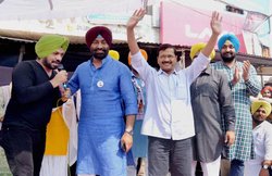 पंजाब में सत्ता में आए तो खनन माफिया पर लगाएंगे रोक: केजरीवाल