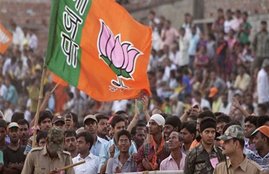 bjp, banaras bjp, ravidas jayanti, shoes polish, narendra modi, modi governemnt ,