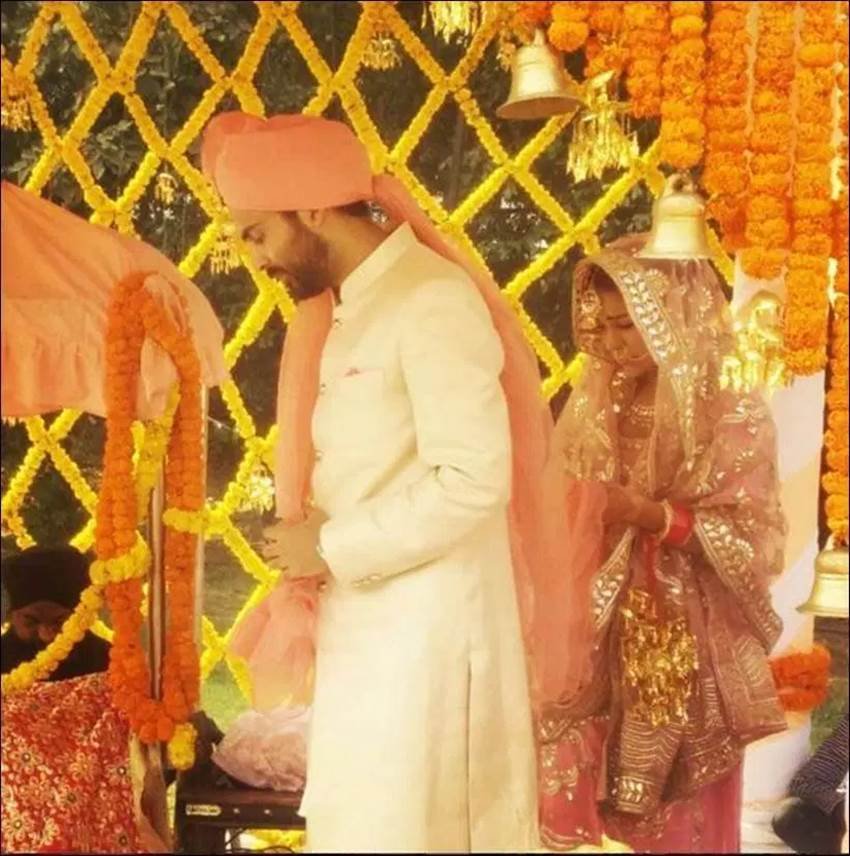 nimrat kaur, nimrat kaur sister, nimrat kaur pics, nimrat kaur wedding pics, nimrat kaur photos, nimrat kaur sister, nimrat kaur sister pics, nimrat kaur sister wedding, nimrat kaur photos wedding, nimrat kaur in green, airlift, nimrat kaur airlift, entertainment, rubina singh soha, nimrat rubina, निमृत कौर, निमृत कौर बहन की शादी, निमृत कौर बहन रुबिना, रुबिना सिंह सोहा