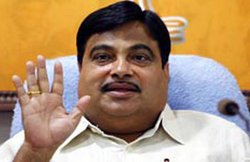 आयरन और फ्लाई ऐश से मकान बनवाकर 3.5 लाख रुपए में लोगों को देगी सरकार: नितिन गडकरी