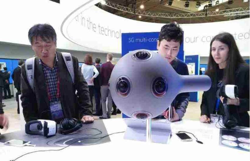 galaxy s7, galaxy s7 edge, MWC, MWC 2016, galaxy s7 specs, galaxy s7 edge specs, galaxy s7 feature, galaxy s7 edge feature, galaxy s7 specification, galaxy s7 edge specification, galaxy s7 photos, galaxy s7 edge photos, Samsung galaxy s7, Samsung galaxy s7 edge, mwc 2016 samsung, MWC 2016 phones, mwc 2016 news