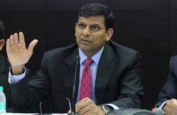 NPA पर नियंत्रण करने में RBI बैंक नाकाम, कर्ज बसूल कर पाना बैंकिंग व्यवस्था के लिए खतरा