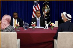 ओबामा का पहला मस्जिद दौरा, कहा- जब तक मैं राष्ट्रपति हूं, मुसलमानों को डरने की जरूरत नहीं