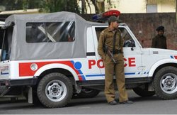 इस सरहद को लांघने से परहेज करती रही है पुलिस…