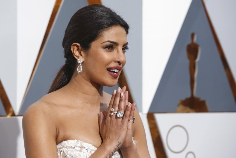 Priyanka Chopra At The Oscars Oscars, Oscars 2016, Winners of Oscars 2016, Oscars Priyanka Chopra, Priyanka Chopra, Priyanka Chopra Oscars, Oscars 2016, 88 Academy Awards, Leonardo Dicaprio, Matt Damon, Oscars live coverage, Oscars 2016 awards, Winners of Oscars 2016, Winners Oscars 2016, Academy Awards, Leonardo Dicaprio, The Revenant, Spotlight, The Big Short, 88 academy award winners, entertainment news