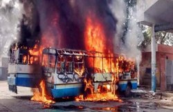 आरक्षण की आग में मौतों के मातम के अलावा हरियाणा को हुआ 20,000 करोड़ का नुकसान