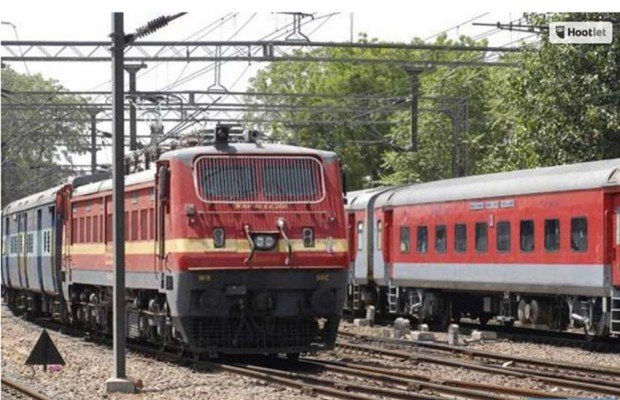 Rail Budget 2016: रेल में सफर करने वाले यात्रियों को झटका, महंगा हो सकता ट्रेन का किराया