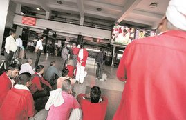 railway cess, Railways Ticket, coolie Social Security, railway coolie news, railway coolie latest news
