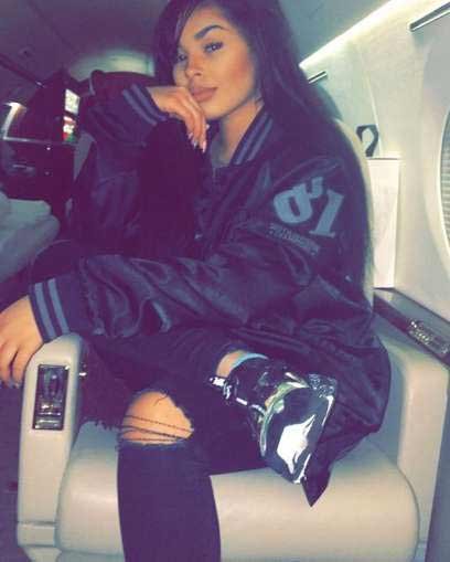 Floyd Mayweather, Multimillionaire boxer, 19 year old, sales assistant, private jet, Ramarni Ball, Ramarni Ball photos, Ramarni Ball instagram