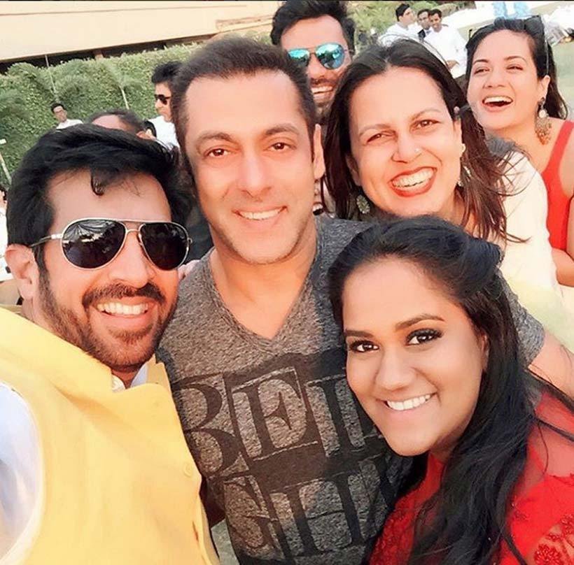 B-Town celebrates, baby shower of Salman Khan sisterm, arpita sharma khan baby shower function,SALMAN KHAN SISTER ARPITA, Salman Khan kisses ex-girlfriend Sangeeta Bijlani, Salman Khan, Anushka Sharma, Sangeeta Bijlani