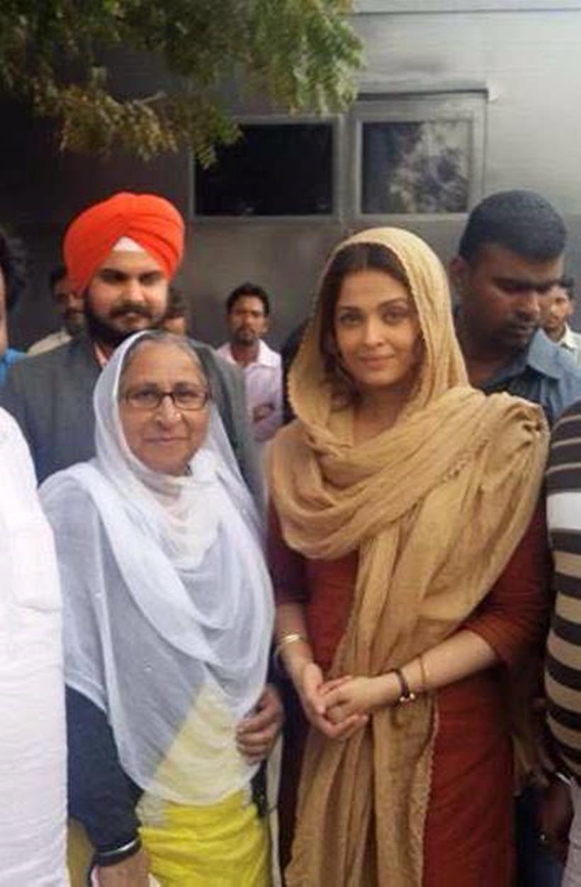 Aishwarya Rai Bachchan, Randeep Hooda, Sarbjit, Dalbir Kaur, Sarbjit photos, Sarbjit look, Sarbjit shot, Sarbjit new look, entertainment photos
