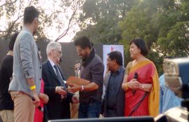 shahrukh khan, hansraj college, shahraukh khan in delhi, fan movie, news about fan movie, (source twitter)
