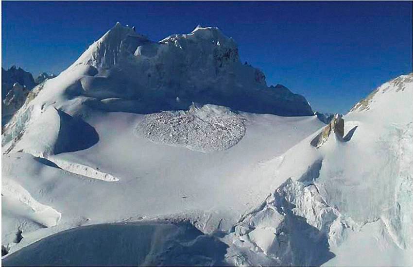 Siachen Miracle Rescue, #SiachenMiracle, siachen glacier, N. Y. Hanumanthappa, siachen, avalanche, Lance Naik Hanamanthappa, avalanche survivor, Siachen latest news, Hanumanthappa, Siachen survivor, soldier found alive, Siachen Miracle Rescue facts, हनमनथप्‍पा, सियाचिन ग्‍लेशियर, सियाचिन, Siachen Miracle Rescue facts