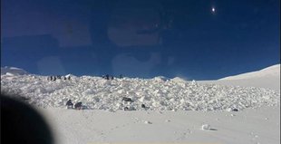 siachen, siachen avalanche, siachen news, soldiers trapped in avalanche, siachen latest news, army, army men trapped, सियाचीन हिमस्‍खलन, भारतीय सेना, बर्फ में फंसे जवान, सियाचीन भारतीय सेना