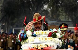 सिचाचिन के दफन हुए शहीदों में कोई रैम्बो था तो कोई अचूक निशानेबाज