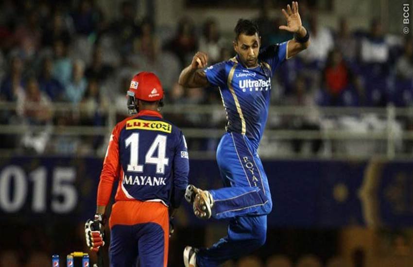 IPL auction 2016, ipl auction live, live ipl auction, yuvraj singh, dale steyn, kevin pietersen, bangalore, cricket auction, ipl cricket auction, live 2016 ipl auction, ipl 2016 auction, ipl live 2016 auction, cricket news, ipl auction news, cricket, Barinder Sran, shane watson, ashish nehra, RCB, Indian Premier League 2016, Rising Pune Supergiants, Gujarat Lions, Sunrisers Hyderabad, Delhi Daredevils, Mumbai Indians, Kolkata Knight Riders