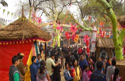 सूरजकुंड मेले की चौपाल पर मिला संस्कृति का मिला-जुला संगम