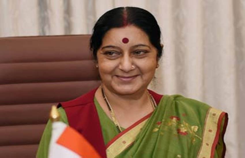 Sushma Swaraj,sushma Swaraj praised in Lok Sabha, question hour, foreign minister, opposition praise sushma swaraj, parliament, सुषमा स्‍वराज, सुषमा स्‍वराज की संसद में तारीफ, लोकसभा,प्रश्‍न काल