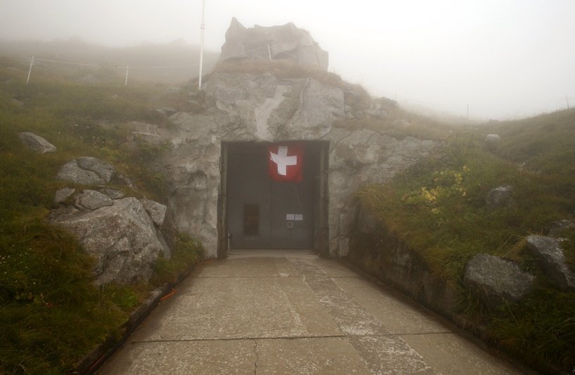 Switzerland, Swiss army bunkers, commercialisation, La Claustra, Deltalis Data Centre, Swiss flag, hotels, cheese, World War II, Axis powers, Alps, National Redoubt, Notloesung, mountains, Gotthard mountain range, Germany