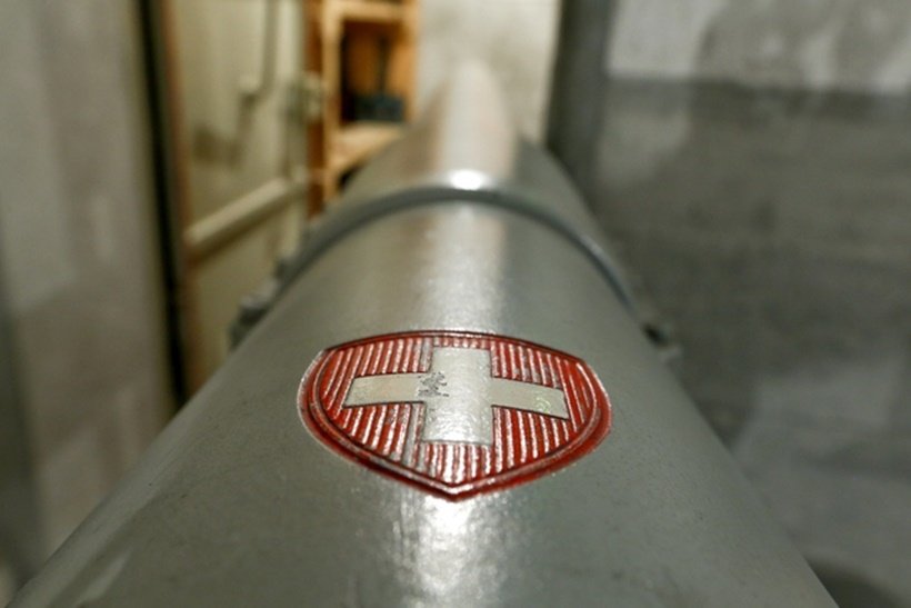 Switzerland, Swiss army bunkers, commercialisation, La Claustra, Deltalis Data Centre, Swiss flag, hotels, cheese, World War II, Axis powers, Alps, National Redoubt, Notloesung, mountains, Gotthard mountain range, Germany