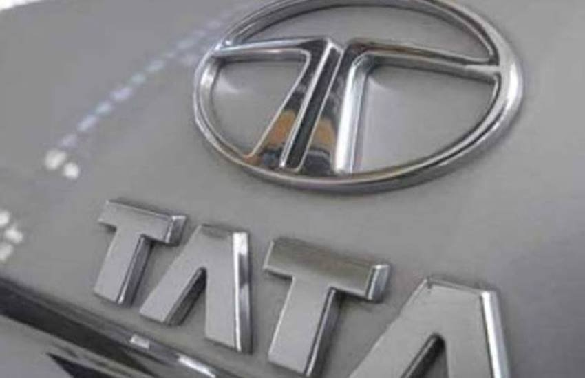 Tata motors, Sanand, Flash strike at Tata Motors' Sanand plant, strike in tata motors, tata motors sanand plant, labour issues, wages, auto sector, टाटा मोटर्स, साणंद प्‍लांट, हड़ताल, टाटा मोटर्स में हड़ताल