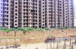 NCDRC, Unitech, Real estate, unitech builders, delay in building project, gurgaon, unitech builders, unitech news, unitech gurgaon, यूनीटेक बिल्‍डर्स, रियल एस्‍टेट, अपार्टमेंटब्‍, गुड़गांव