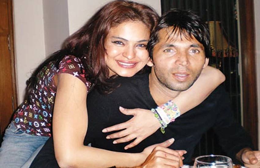 Image result for मà¥à¤¹à¤®à¥à¤®à¤¦ à¤à¤¸à¤¿à¤« veena malik pic