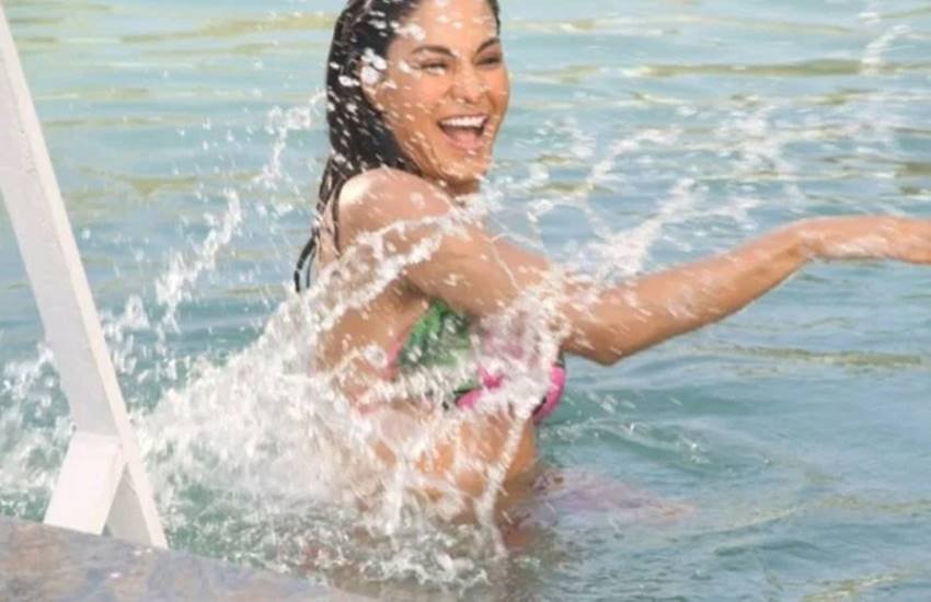 Veena Malik, veena malik blasphemy, veena malik controversies, veena malik affairs, veena malik ashmit patel, veena malik nude photoshoot, veena malik anti india tweet, वीणा मलिक, वीणा मलिक विवाद, वीणा मलिक अफेयर, वीणा न्‍यूड फोटोशूट