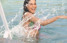 Veena Malik, veena malik blasphemy, veena malik controversies, veena malik affairs, veena malik ashmit patel, veena malik nude photoshoot, veena malik anti india tweet, वीणा मलिक, वीणा मलिक विवाद, वीणा मलिक अफेयर, वीणा न्‍यूड फोटोशूट