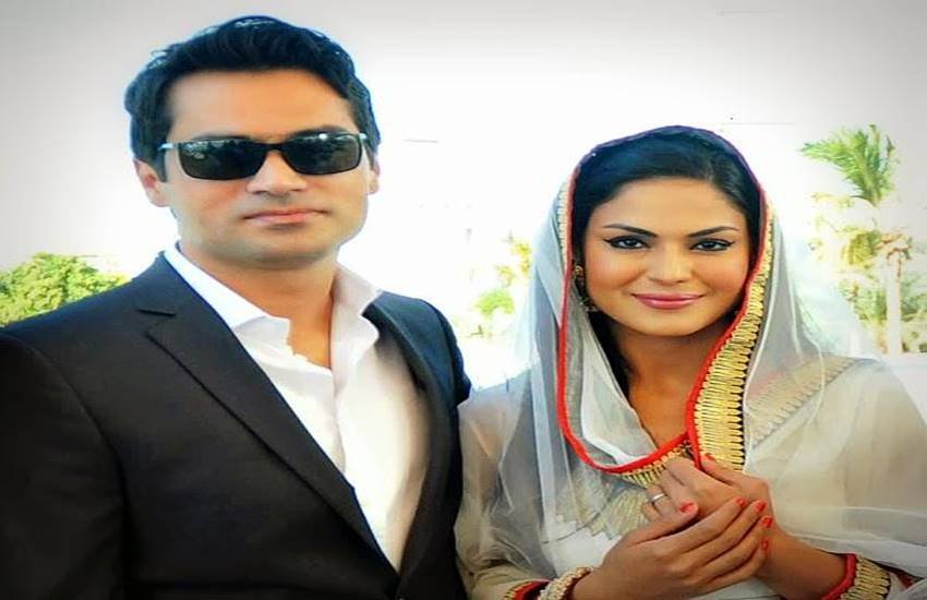Veena Malik, veena malik blasphemy, veena malik controversies, veena malik affairs, veena malik ashmit patel, veena malik nude photoshoot, veena malik anti india tweet, वीणा मलिक, वीणा मलिक विवाद, वीणा मलिक अफेयर, वीणा न्‍यूड फोटोशूट
