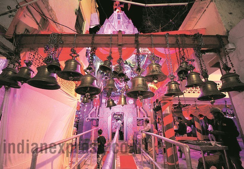 shivratri, mahashivratri, shiv parvati, shivratri in india, shivratri in mumbai, shivratri in allahabad, shivratri in delhi, shivratri in lucknow,