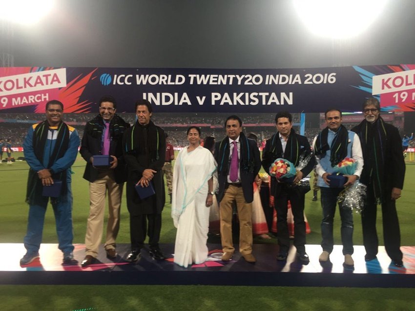 live cricket score, live cricket score ind vs pak, india vs pakistan, india vs pakistan match, india vs pakistan match photos, india pakistan world t20, ind vs pak live score, eden gardens, icc world t20, live score card, ind pak live, india vs pakistan live cricket score, ind pakistan live news, world t20 live, world t20 india, world t20 pakistan, world t20 news, india vs paksitan t20 2016, india vs paksitan t20 world cup 2016, kolkata, mamata banerjee, amitabh bachchan