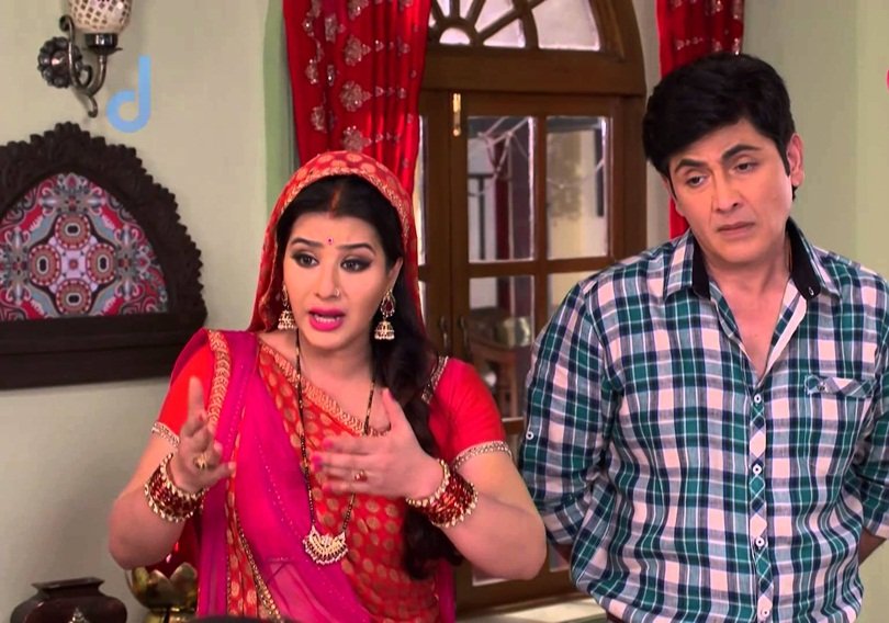 Angoori Bhabhi, Upasna Singh, Shilpa Shinde, The Kapil Sharma Show, Shilpa Shinde, Bhabhiji Ghar Par Hain, Angoori bhabhi, Angoori Bhabhi of Bhabhiji, Bhabhi ji characters, Bhabhi Ji Ghar Par Hai, Bhabhi Ji Ghar Par Hai serial, Shilpa Shinde, Shilpa Shinde pics, Shilpa Shinde Biography, Shilpa Shinde real life, Shilpa Shinde in films, rashmi desai, rashmi desai in Bhabhi Ji Ghar Par Hai, Bhabhi Ji Ghar Par Hai serial cast, भाबी जी घर पर हैं, रश्मि देसाई, अंगूरी, शिल्‍पा शिंदे, अंगूरी भाभी, कपिल शर्मा, कॉमेडी नाइट्स विद कपिल, पिंकी बुआ, उपासना सिंह