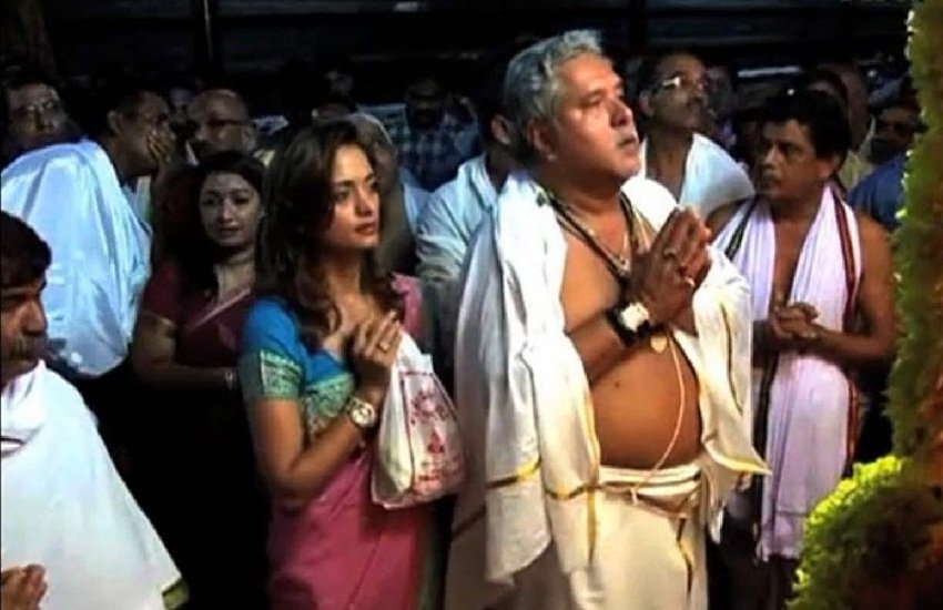 Vijay Mallya, Vijay Mallya news, Vijay Mallya photos, SBI, United Breweries, Kingfisher, Forbes billionaires, UB group, who is Vijay Mallya, know about Vijay Mallya, Vijay Mallya life, wealth of Vijay Mallya, How rich is Vijay Mallya, Diageo, United Spirits, Vijay Mallya Debt, property of Vijay Mallya,विजय माल्‍या, विजय माल्‍या संपत्ति