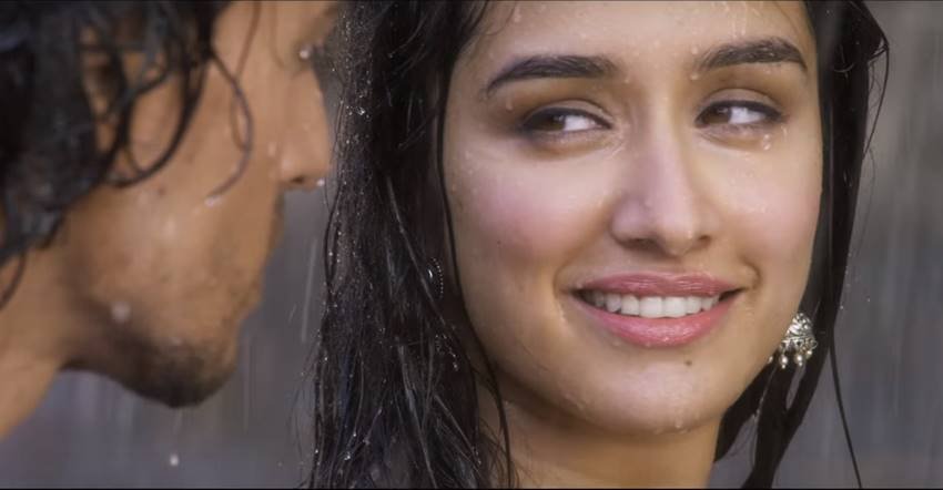 shraddha kapoor, shraddha kapoor bikini, baaghi trailer, baaghi, tiger shroff, baaghi movie trailer, shraddha bikini, shraddha kapoor baaghi, shraddha kapoor tiger shroff, shraddha kapoor in bikini, shraddha kapoor bikini pic, shraddha kapoor bikini photo, entertainment news, श्रद्धा कपूर, बागी मूवी, baaghi release, baaghi review, baaghi casts