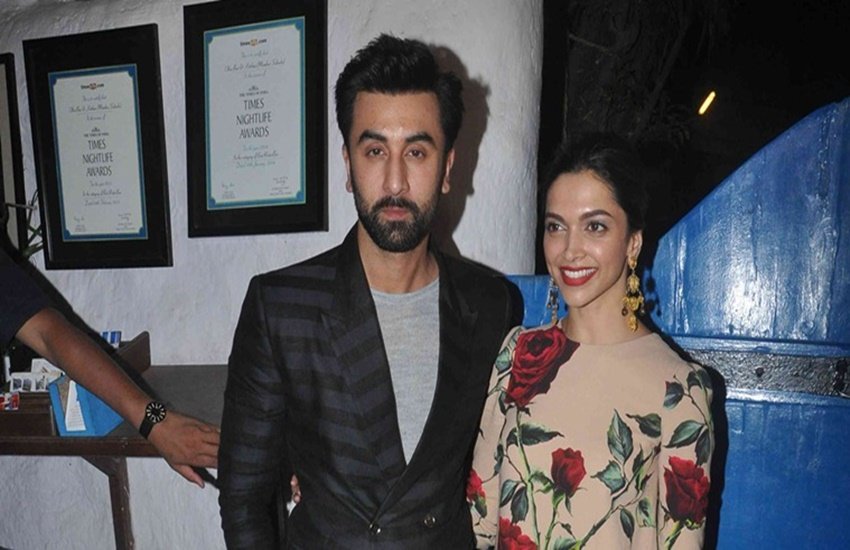 Ranbir Kapoor, deepika padukone, Deepika Padukone met Ranbir Kapoor, Deepika Ranbir meeting, katrina kaif, ranveer singh, Deepika at Ranbir flat, Deepika and Ranbir love story, deepika padukone movies, deepika padukone in india, deepika padukone pics, deepika padukone news, deepika padukone latest news, xxx, xxx the return of xander cage, deepika padukone upcoming movies, entertainment news, बॉलीवुड एक्ट्रेस, रणबीर कपूर, गर्लफ्रेंड दीपिका पादुकोण, दीपिका पादुकोण, हॉलीवुड मूवी ट्रिपल एक्स, रणवीर सिंह, कैटरीना कैफ