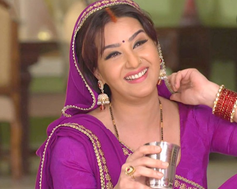 Angoori Bhabhi, Upasna Singh, Shilpa Shinde, The Kapil Sharma Show, Shilpa Shinde, Bhabhiji Ghar Par Hain, Angoori bhabhi, Angoori Bhabhi of Bhabhiji, Bhabhi ji characters, Bhabhi Ji Ghar Par Hai, Bhabhi Ji Ghar Par Hai serial, Shilpa Shinde, Shilpa Shinde pics, Shilpa Shinde Biography, Shilpa Shinde real life, Shilpa Shinde in films, rashmi desai, rashmi desai in Bhabhi Ji Ghar Par Hai, Bhabhi Ji Ghar Par Hai serial cast, भाबी जी घर पर हैं, रश्मि देसाई, अंगूरी, शिल्‍पा शिंदे, अंगूरी भाभी, कपिल शर्मा, कॉमेडी नाइट्स विद कपिल, पिंकी बुआ, उपासना सिंह