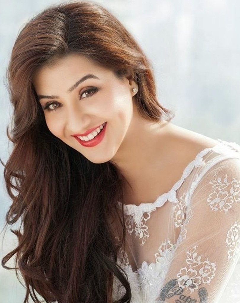 Angoori Bhabhi, Upasna Singh, Shilpa Shinde, The Kapil Sharma Show, Shilpa Shinde, Bhabhiji Ghar Par Hain, Angoori bhabhi, Angoori Bhabhi of Bhabhiji, Bhabhi ji characters, Bhabhi Ji Ghar Par Hai, Bhabhi Ji Ghar Par Hai serial, Shilpa Shinde, Shilpa Shinde pics, Shilpa Shinde Biography, Shilpa Shinde real life, Shilpa Shinde in films, rashmi desai, rashmi desai in Bhabhi Ji Ghar Par Hai, Bhabhi Ji Ghar Par Hai serial cast, भाबी जी घर पर हैं, रश्मि देसाई, अंगूरी, शिल्‍पा शिंदे, अंगूरी भाभी, कपिल शर्मा, कॉमेडी नाइट्स विद कपिल, पिंकी बुआ, उपासना सिंह