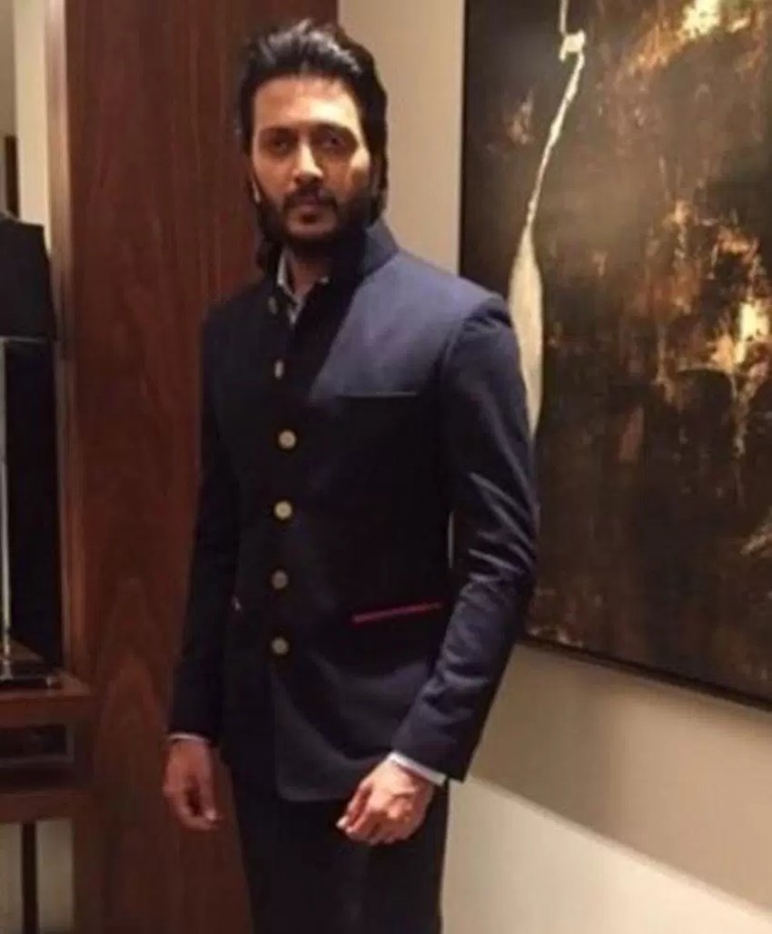 toifa, toifa photos, toifa salman, toifa 2016, shah rukh khan, salman khan, srk salman, gautam gulati, ranveer singh, kareena kapoor khan, genelia deshmukh, karisma kapoor, parineeti chopra, ritesh deshmukh, anushka sharma, entertainment photos, entertainment news, सलमान खान, शाहरुख खान, रणवीर सिंह, परिणीति चोपड़ा, गौतम गुलाटी, जेलेनिया डिसूजा, करीना कपूर, करिश्मा कपूर, श्यामक डावर, मोनिषा जयसिंह