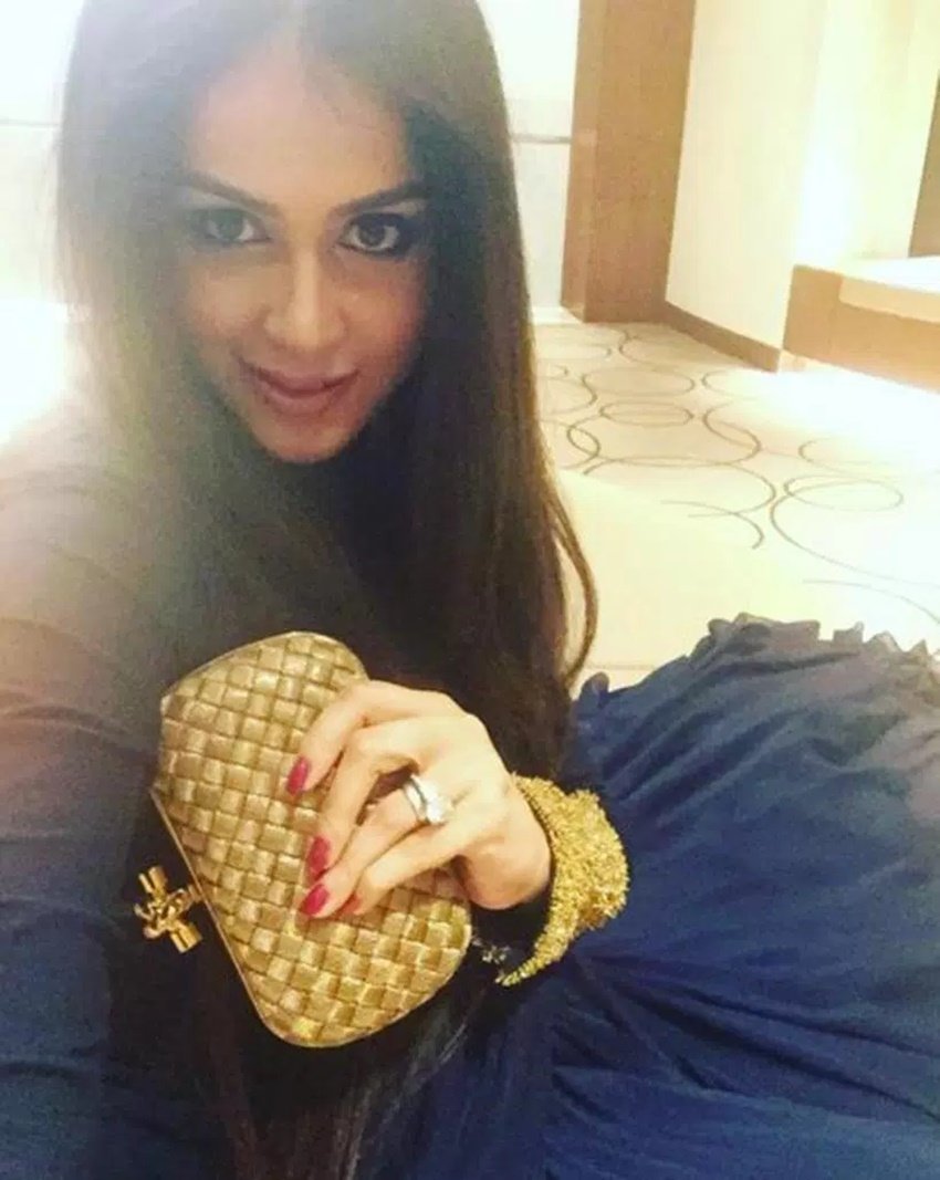 toifa, toifa photos, toifa salman, toifa 2016, shah rukh khan, salman khan, srk salman, gautam gulati, ranveer singh, kareena kapoor khan, genelia deshmukh, karisma kapoor, parineeti chopra, ritesh deshmukh, anushka sharma, entertainment photos, entertainment news, सलमान खान, शाहरुख खान, रणवीर सिंह, परिणीति चोपड़ा, गौतम गुलाटी, जेलेनिया डिसूजा, करीना कपूर, करिश्मा कपूर, श्यामक डावर, मोनिषा जयसिंह