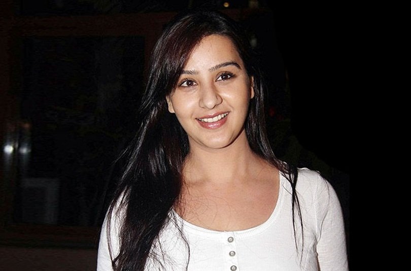 Angoori Bhabhi, Upasna Singh, Shilpa Shinde, The Kapil Sharma Show, Shilpa Shinde, Bhabhiji Ghar Par Hain, Angoori bhabhi, Angoori Bhabhi of Bhabhiji, Bhabhi ji characters, Bhabhi Ji Ghar Par Hai, Bhabhi Ji Ghar Par Hai serial, Shilpa Shinde, Shilpa Shinde pics, Shilpa Shinde Biography, Shilpa Shinde real life, Shilpa Shinde in films, rashmi desai, rashmi desai in Bhabhi Ji Ghar Par Hai, Bhabhi Ji Ghar Par Hai serial cast, भाबी जी घर पर हैं, रश्मि देसाई, अंगूरी, शिल्‍पा शिंदे, अंगूरी भाभी, कपिल शर्मा, कॉमेडी नाइट्स विद कपिल, पिंकी बुआ, उपासना सिंह