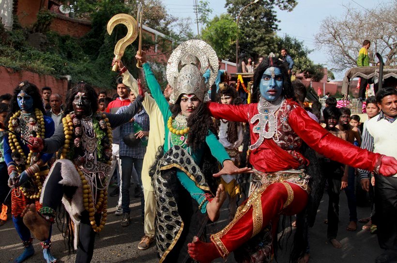shivratri, mahashivratri, shiv parvati, shivratri in india, shivratri in mumbai, shivratri in allahabad, shivratri in delhi, shivratri in lucknow,